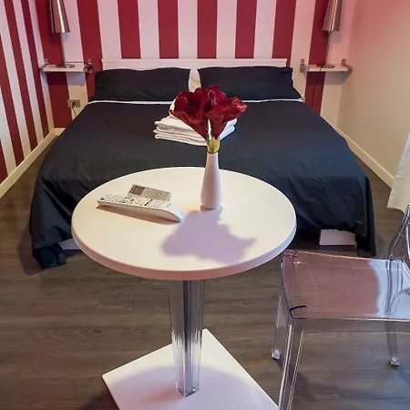 Il Giglio Rosso فندق مبيت وإفطار